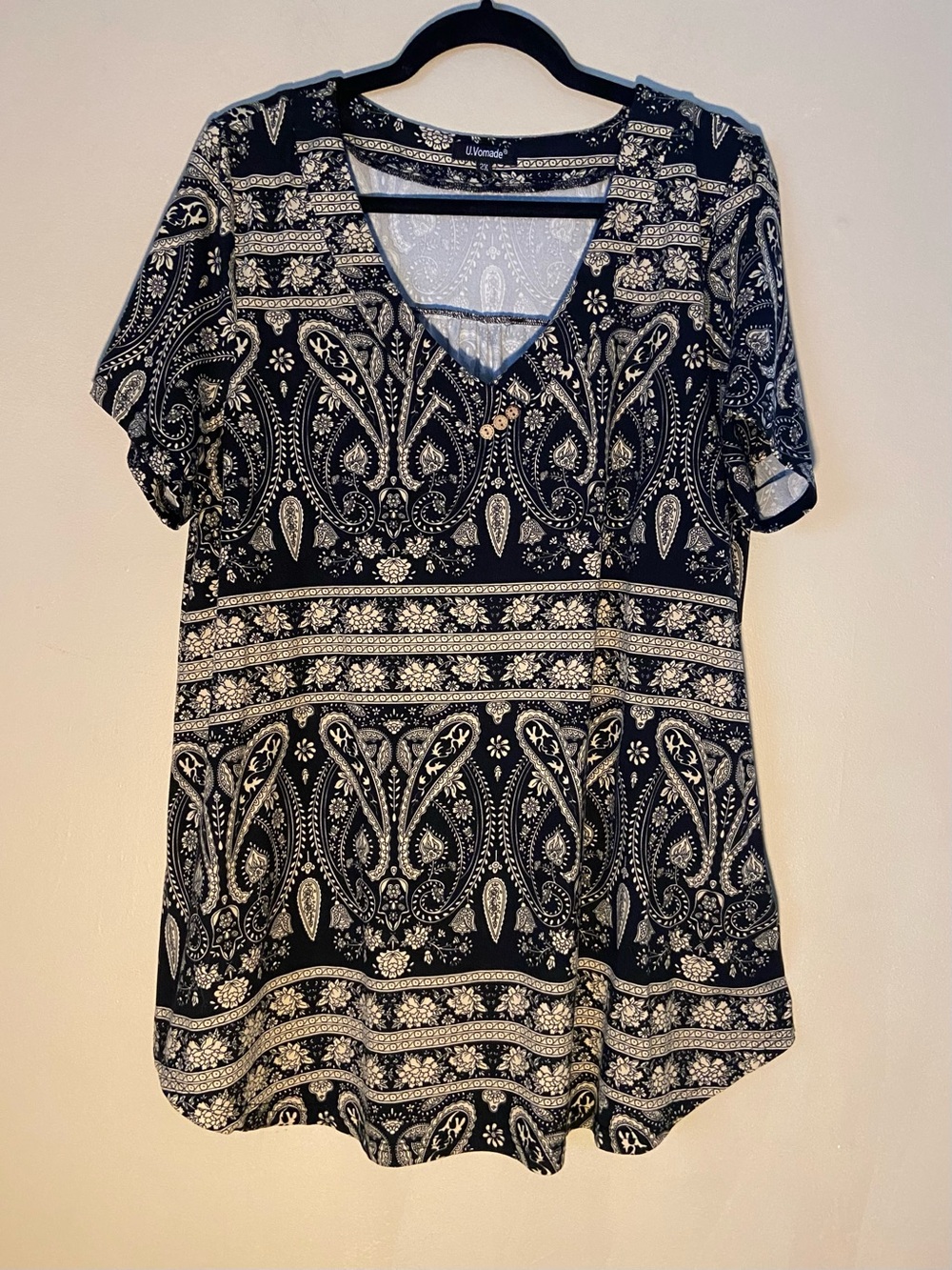 U.Vomade Paisley V-Neck Tunic Top Black Beige Boho Short Sleeve